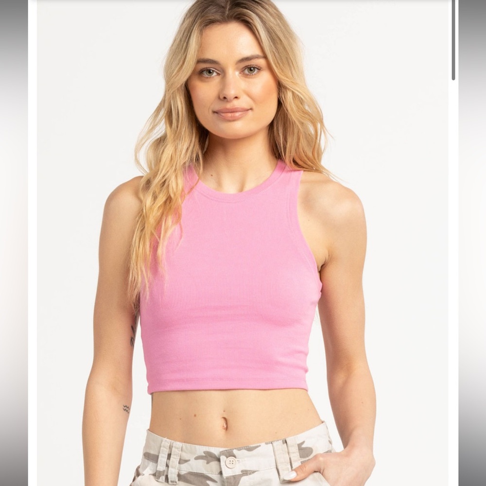 tilly’s pink tank top (S)